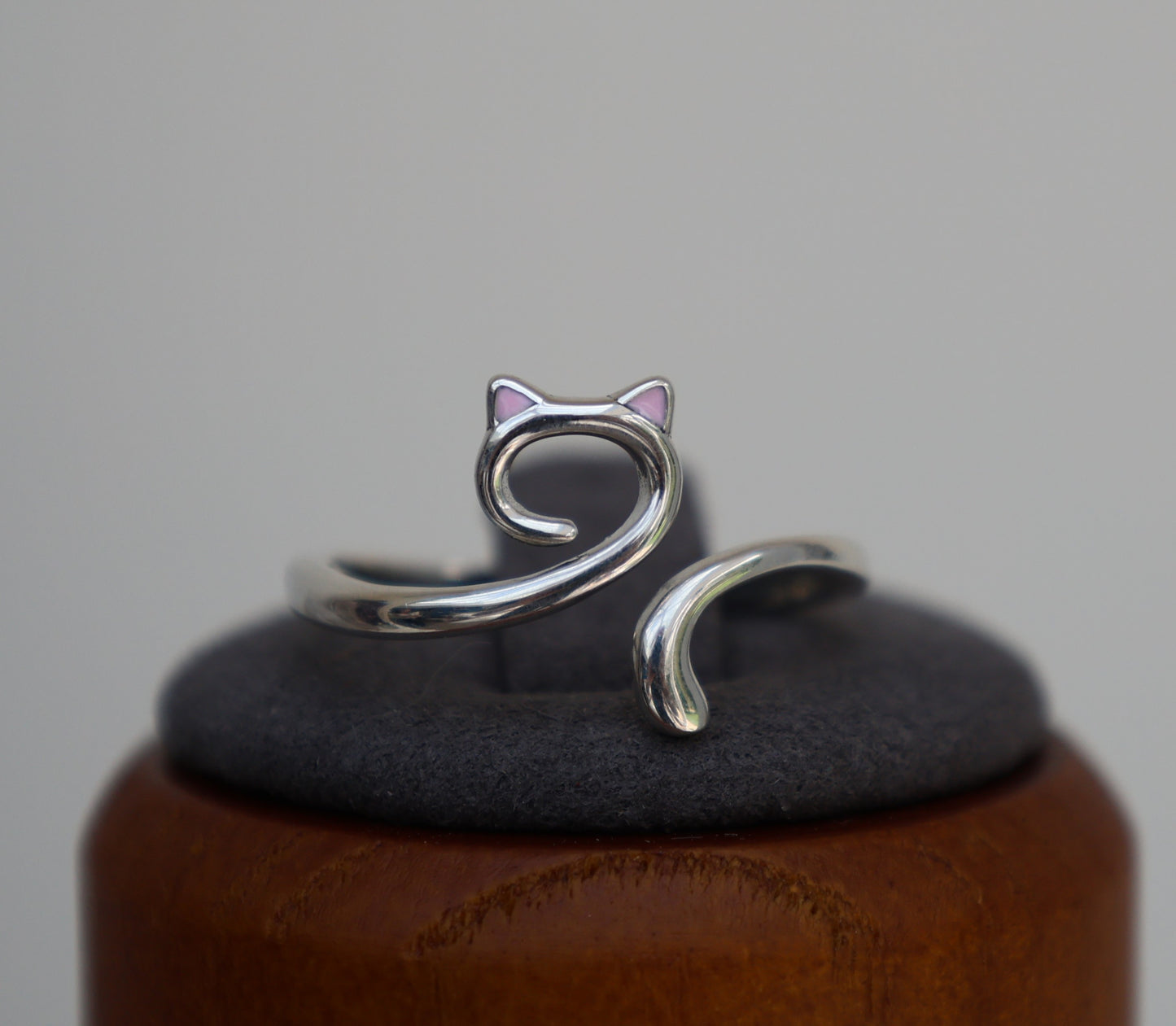 Feline Fancy Mary Cat Ring