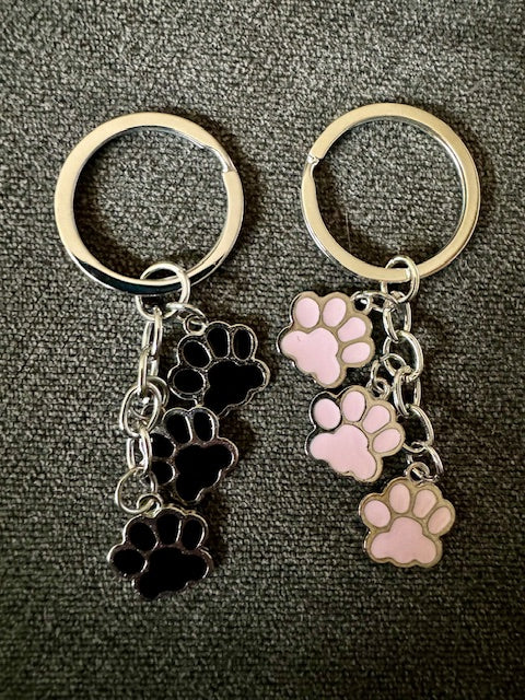 Toebeans key ring with three charms