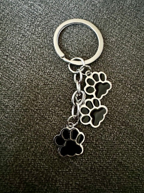 Toebeans key ring with three charms