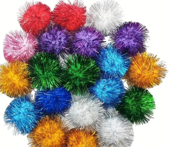 Dennis Fluffy Balls Pack Of 10